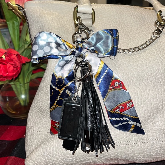 Coach Tag, Twilly & Tassel w/Charger Purse Charm - Picture 2 of 9
